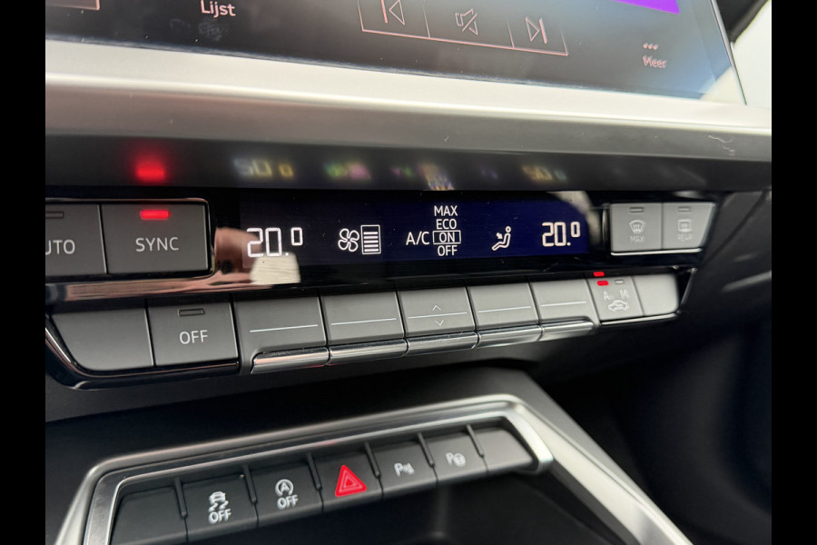 Audi A3 Sportback 35 TFSI 150pk Advanced Edition / Carplay / Camera / Parkeer assistent / 17'' LM / Trekhaak