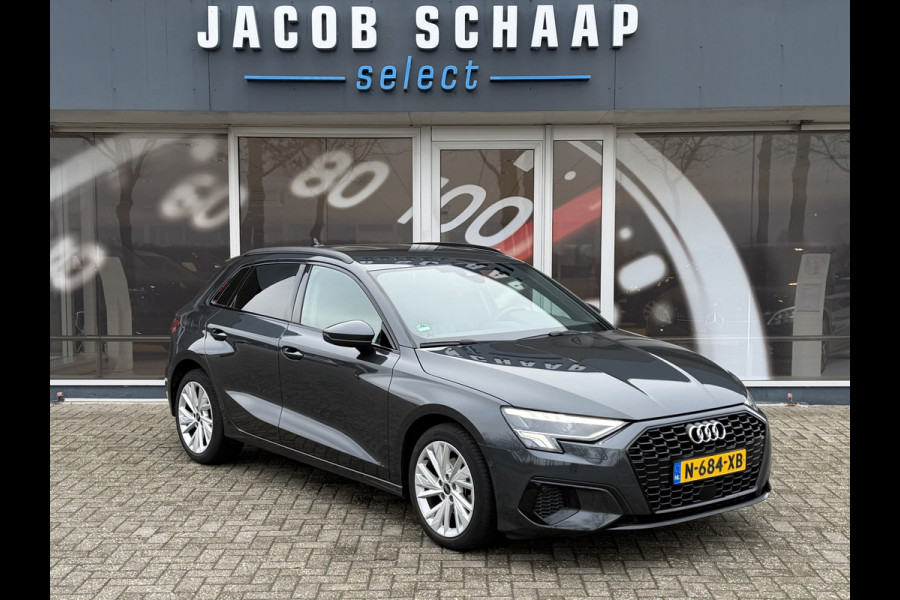 Audi A3 Sportback 35 TFSI 150pk Advanced Edition / Carplay / Camera / Parkeer assistent / 17'' LM / Trekhaak
