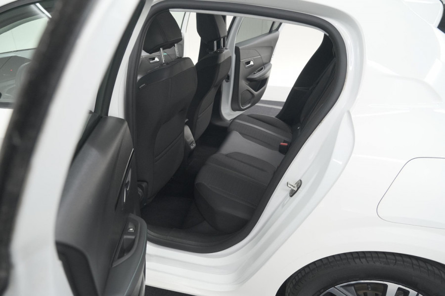 Peugeot 208 PureTech 100 Allure | Apple Carplay | Parkeersensoren