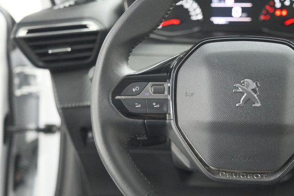 Peugeot 208 PureTech 100 Allure | Apple Carplay | Parkeersensoren