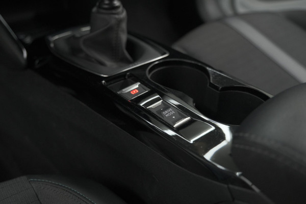 Peugeot 208 PureTech 100 Allure | Apple Carplay | Parkeersensoren