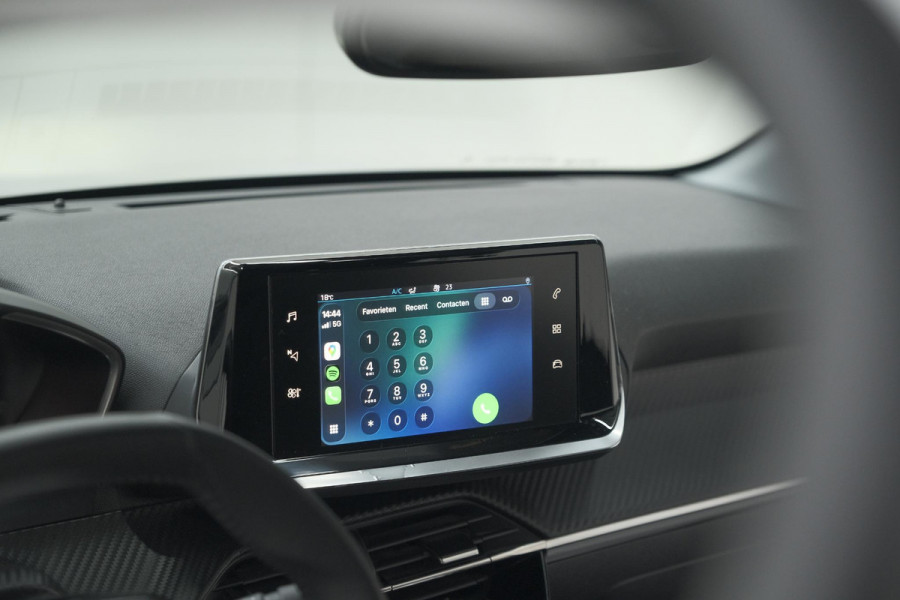 Peugeot 208 PureTech 100 Allure | Apple Carplay | Parkeersensoren