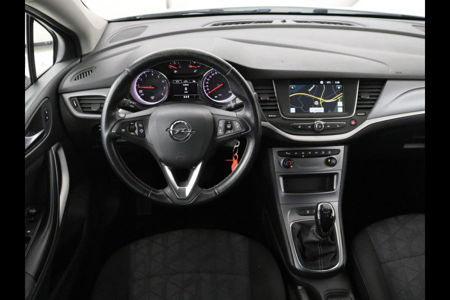 Opel Astra 1.0 Turbo 120 Jaar Edition | Trekhaak | Carplay | Navigatie | Cruise control | Airco | Parkeerhulp | LED | 16'' Lichtmetalen velgen