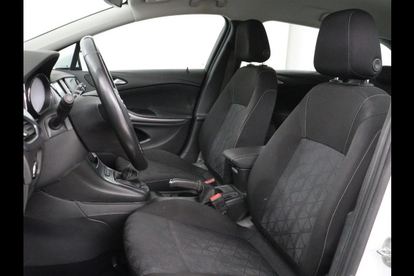 Opel Astra 1.0 Turbo 120 Jaar Edition | Trekhaak | Carplay | Navigatie | Cruise control | Airco | Parkeerhulp | LED | 16'' Lichtmetalen velgen