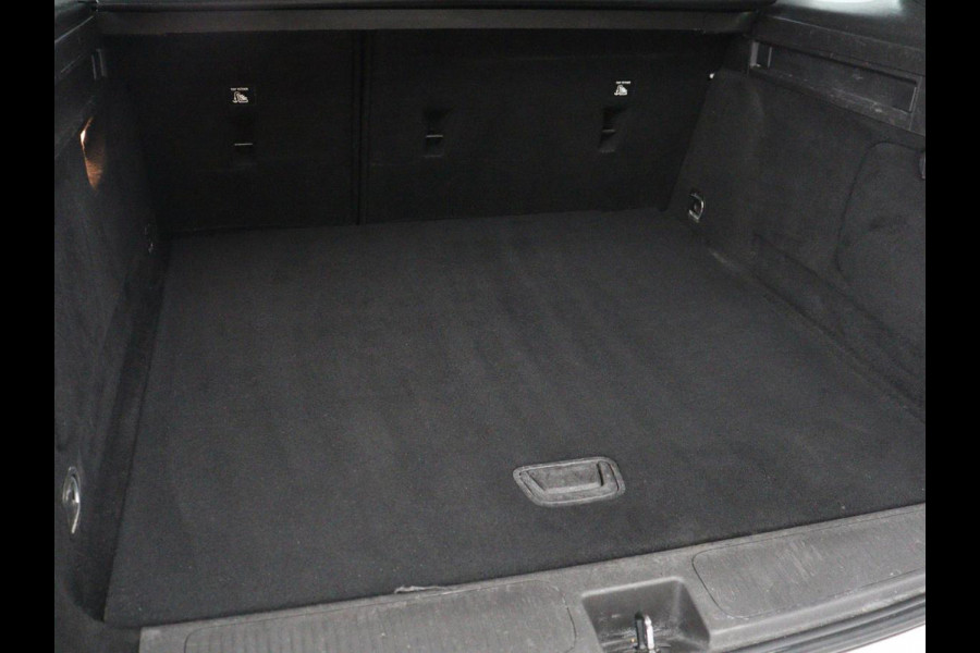 Opel Astra 1.0 Turbo 120 Jaar Edition | Trekhaak | Carplay | Navigatie | Cruise control | Airco | Parkeerhulp | LED | 16'' Lichtmetalen velgen