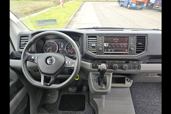 Volkswagen Crafter 35 2.0 TDI L4H3 Automaat Navi Camera Airco Cruise Control PDC Trekhaak Euro6 177 PK!