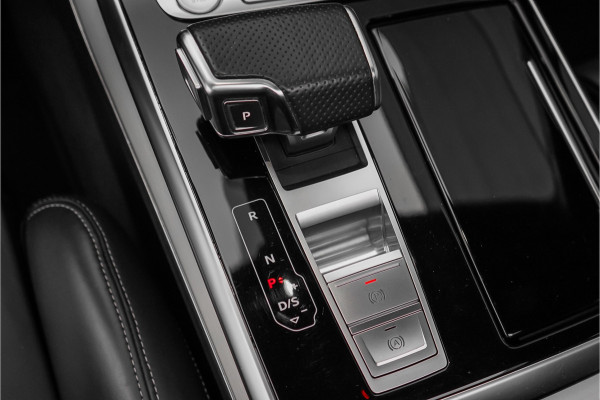 Audi Q7 60 TFSI e Quattro Competition Pano ACC Bose SoftClose Luchtvering 22"