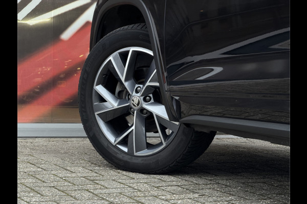 Škoda Kodiaq 1.5 TSI Sportline Business / Keyless / Afn. Trekhaak (1.800 KG) / Parkeersensoren / Carplay / 19'' LM / Camera /