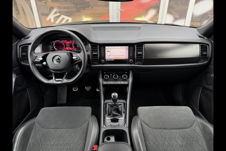 Škoda Kodiaq 1.5 TSI Sportline Business / Keyless / Afn. Trekhaak (1.800 KG) / Parkeersensoren / Carplay / 19'' LM / Camera /