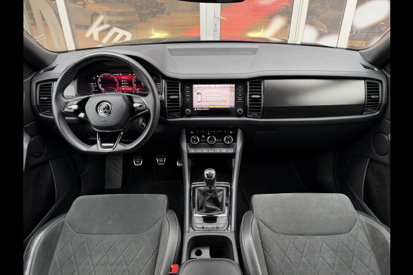 Škoda Kodiaq 1.5 TSI Sportline Business / Keyless / Afn. Trekhaak (1.800 KG) / Parkeersensoren / Carplay / 19'' LM / Camera /