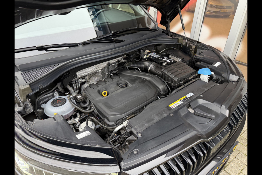 Škoda Kodiaq 1.5 TSI Sportline Business / Keyless / Afn. Trekhaak (1.800 KG) / Parkeersensoren / Carplay / 19'' LM / Camera /