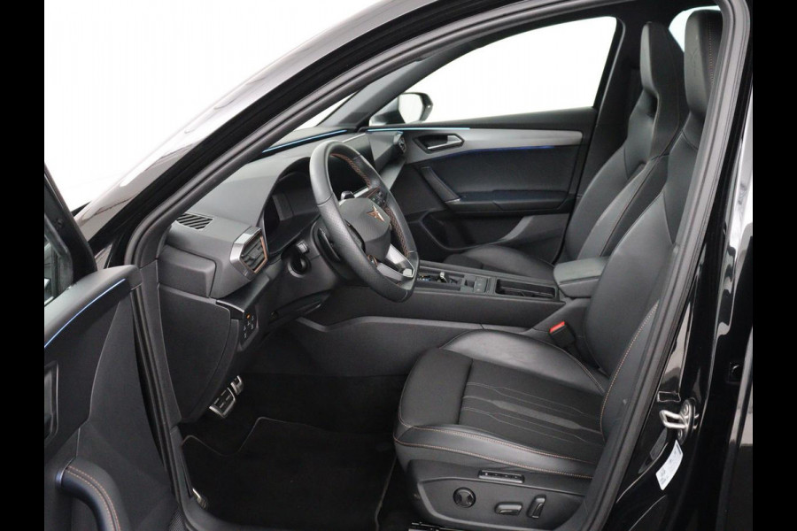 CUPRA Leon 1.4 eHybrid VZ | 245pk | Panoramadak | Stoelverwarming | Adaptive cruise | Camera | Carplay | Keyless | Sfeerverlichting | Navigatie | Sportstoelen | PHEV | Plug In