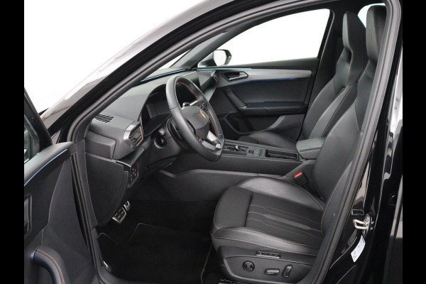 CUPRA Leon 1.4 eHybrid VZ | 245pk | Panoramadak | Stoelverwarming | Adaptive cruise | Camera | Carplay | Keyless | Sfeerverlichting | Navigatie | Sportstoelen | PHEV | Plug In