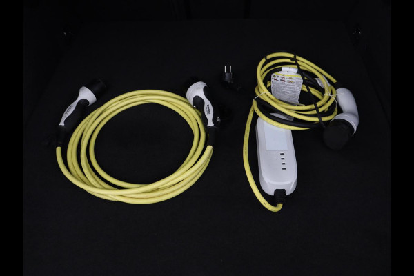 CUPRA Leon 1.4 eHybrid VZ | 245pk | Panoramadak | Stoelverwarming | Adaptive cruise | Camera | Carplay | Keyless | Sfeerverlichting | Navigatie | Sportstoelen | PHEV | Plug In