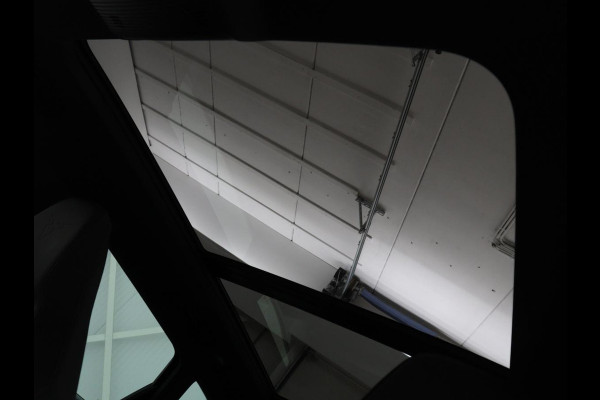 CUPRA Leon 1.4 eHybrid VZ | 245pk | Panoramadak | Stoelverwarming | Adaptive cruise | Camera | Carplay | Keyless | Sfeerverlichting | Navigatie | Sportstoelen | PHEV | Plug In