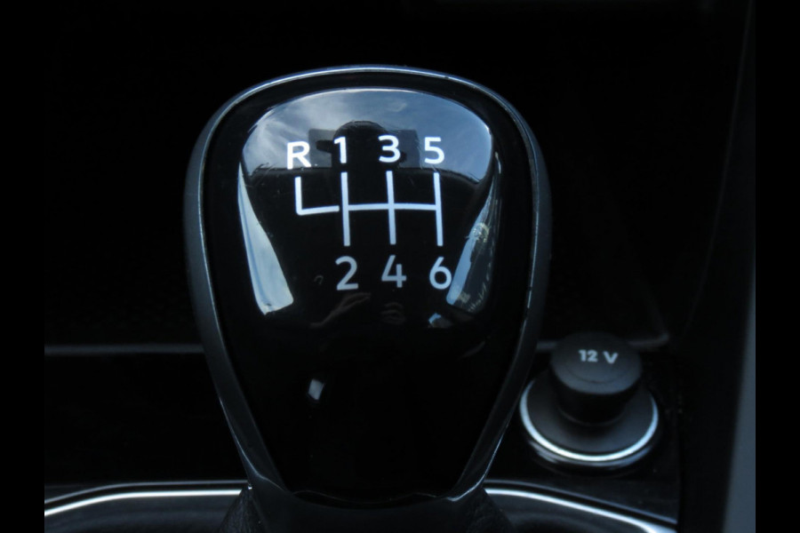 Volkswagen T-Cross 1.0 TSI Life | AIRCO | LM VELGEN | DAB+ RADIO |