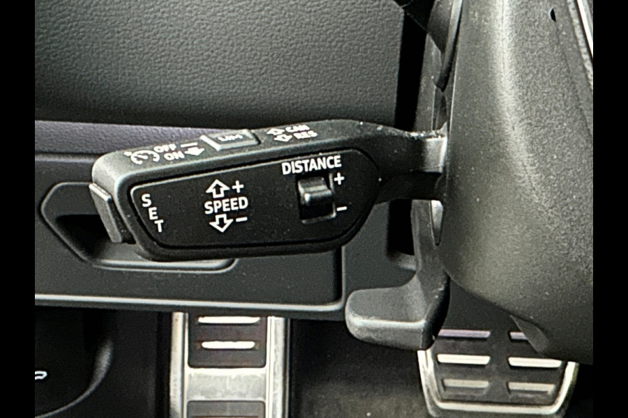 Audi A6 Avant 55 367pk S-Competition Hybrid | 37dkm | 10-2022 | Panodak | ACC | Audi Lane Assist | Trekhaak 2000kg | Stoel en Stuurwielverwarming | Standkachel | 4-Zone | Carplay | S-Line | 37dkm | 10-2022 | Rijklaarprijs met Bovag Garantie.