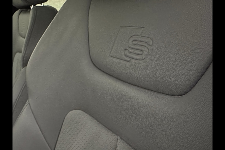 Audi A6 Avant 55 367pk S-Competition Hybrid | 37dkm | 10-2022 | Panodak | ACC | Audi Lane Assist | Trekhaak 2000kg | Stoel en Stuurwielverwarming | Standkachel | 4-Zone | Carplay | S-Line | 37dkm | 10-2022 | Rijklaarprijs met Bovag Garantie.