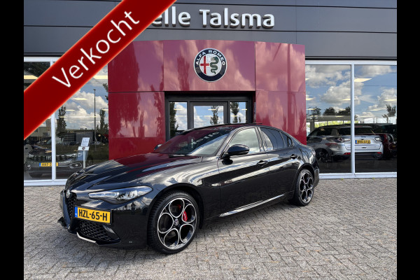 Alfa Romeo Giulia 2.0T 280 AWD Veloce | 19" Velgen | Panoramadak | Adas 2 | Carplay en Android Let op auto niet altijd aanwezig