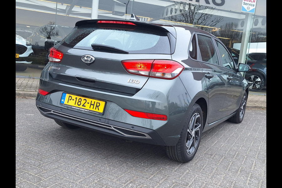 Hyundai i30 1.0 T-GDi MHEV Comfort Smart | Trekhaak | LED | Climate | Navi | Camera | CC |