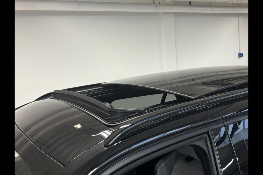 Peugeot e-2008 EV GT 50 kWh | ELEKTRISCH SCHUIFDAK | Alcantara | Stoelverwarming | Navigatie | Adaptive cruise control