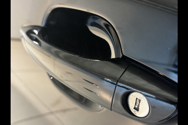 Peugeot e-2008 EV GT 50 kWh | ELEKTRISCH SCHUIFDAK | Alcantara | Stoelverwarming | Navigatie | Adaptive cruise control