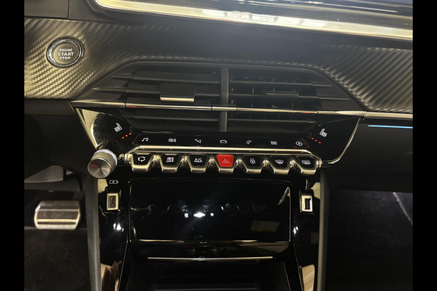 Peugeot e-2008 EV GT 50 kWh | ELEKTRISCH SCHUIFDAK | Alcantara | Stoelverwarming | Navigatie | Adaptive cruise control