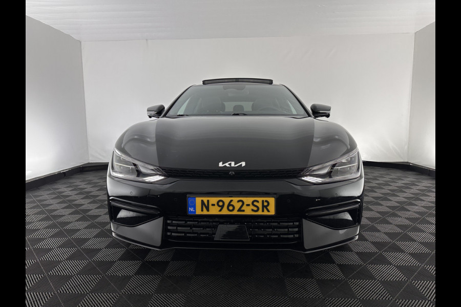 Kia Ev6 GT-Line 77.4 kWh (INCL-BTW) Aut. *PANO | HEAD-UP | LEATHER-ALCANTARA | ADAPTIVE-CRUISE | DIGI-COCKPIT | MERIDIAN-AUDIO | MEMORYPACK | FULL-LED | KEYLESS | TOPVIEW | DAB | BLINDSPOT | NAVI-FULLMAP | 19''ALU*