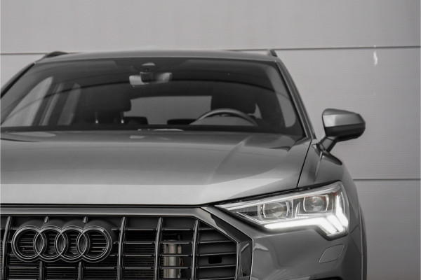 Audi Q3 45 TFSI e S edition ACC Matrix LED 20"