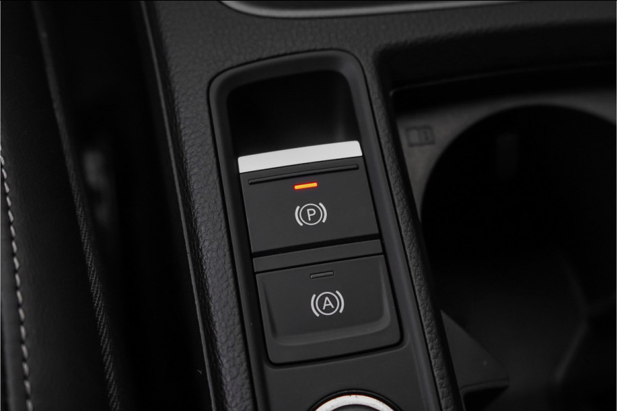 Audi Q3 45 TFSI e S edition ACC Matrix LED 20"