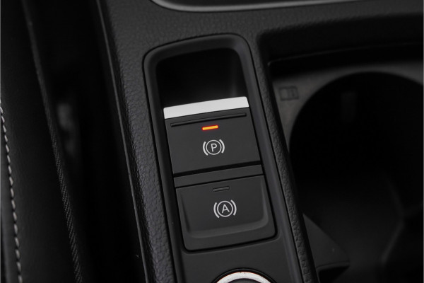 Audi Q3 45 TFSI e S edition ACC Matrix LED 20"