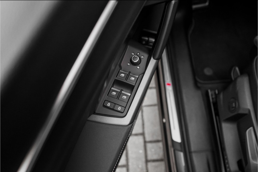 Audi Q3 45 TFSI e S edition ACC Matrix LED 20"