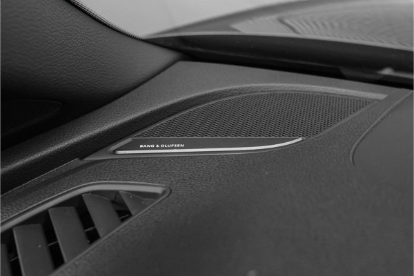 Audi A5 Cabriolet 3.0 TFSI S5 Quattro Pro Line+ S-Zetels B&O HUD Trekhaak