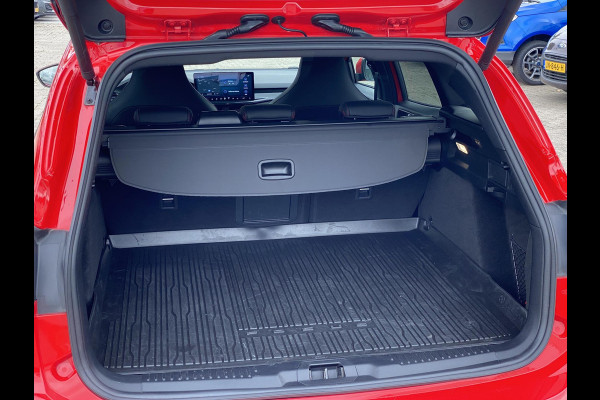 Ford FOCUS Wagon 2.3 EcoBoost ST-X Automaat 280pk! | Panoramadak | Afneembare trekhaak | Winter Pack | Standkachel | AGR-stoelen | Bang&Olufsen | Elektrische achterklep | Head up Display | Matrix LED