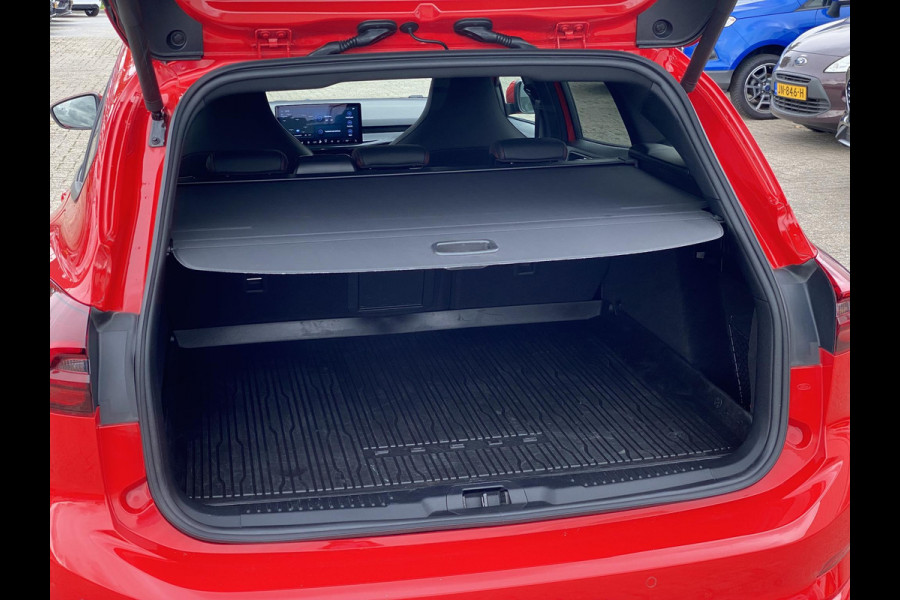 Ford FOCUS Wagon 2.3 EcoBoost ST-X Automaat 280pk! | Panoramadak | Afneembare trekhaak | Winter Pack | Standkachel | AGR-stoelen | Bang&Olufsen | Elektrische achterklep | Head up Display | Matrix LED