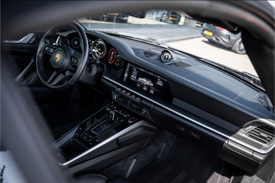 Porsche 911 Cabrio 4S (450pk) Sport Design ** Ventilatie ** 4 wielsturing ** BOSE ** Classic 21"