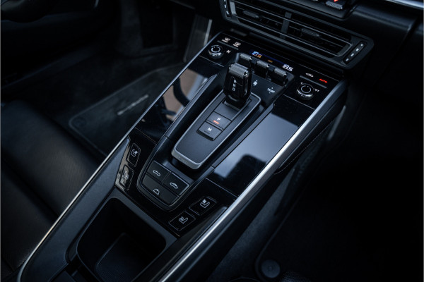 Porsche 911 Cabrio 4S (450pk) Sport Design ** Ventilatie ** 4 wielsturing ** BOSE ** Classic 21"