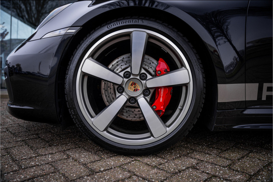 Porsche 911 Cabrio 4S (450pk) Sport Design ** Ventilatie ** 4 wielsturing ** BOSE ** Classic 21"