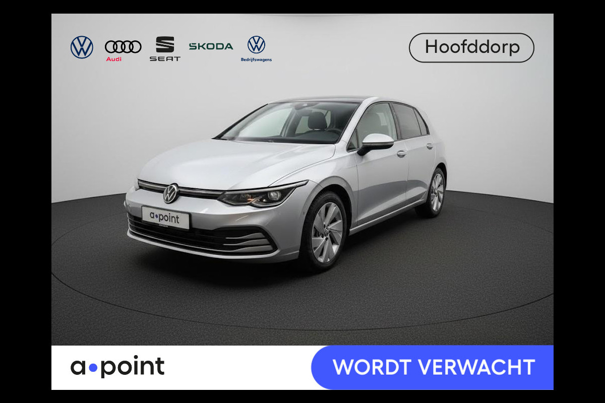 Volkswagen Golf 1.5 eTSI Style 130 PK DSG (Automaat) | Navigatie | Stoel- en stuurverwarming | keyless entry | Parkeer camera | Standkachel |