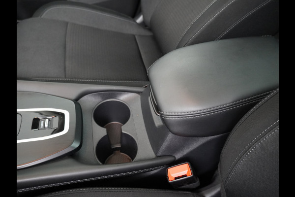Nissan QASHQAI 1.5 e-Power Business Executive Apple  Carplay/Android Auto - Cruise Control - Dodehoekdetectie - 360 graden camera - Navigatie - Panorama dak - Stoelverwarming - Virena Zekerheidspakket €895,-
