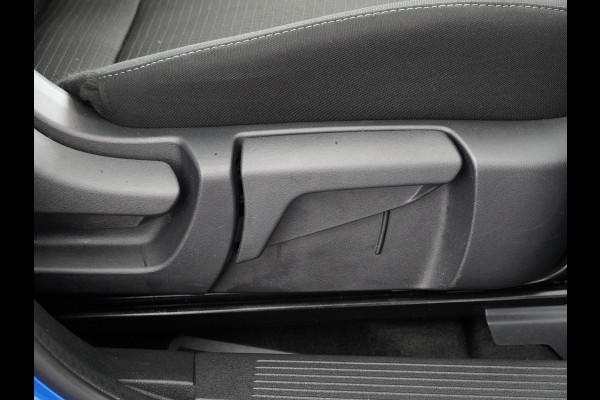 Nissan QASHQAI 1.5 e-Power Business Executive Apple  Carplay/Android Auto - Cruise Control - Dodehoekdetectie - 360 graden camera - Navigatie - Panorama dak - Stoelverwarming - Virena Zekerheidspakket €895,-