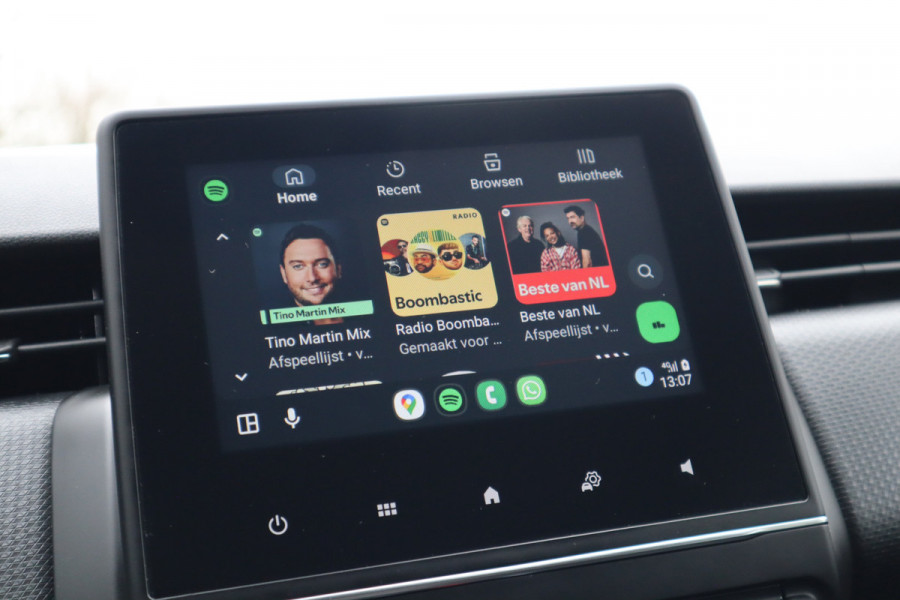 Renault Clio 1.0 TCe 90 Equilibre | Navi | Carplay |