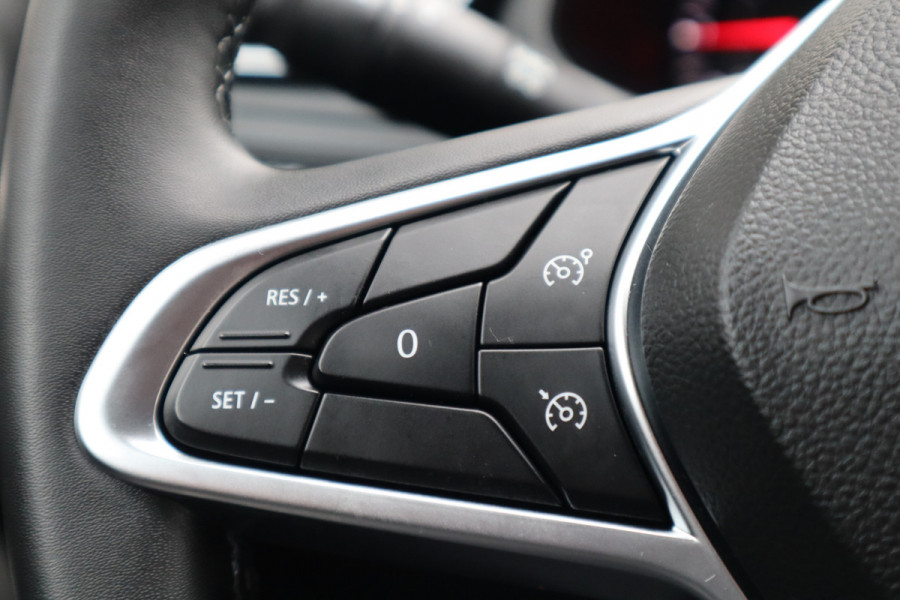 Renault Clio 1.0 TCe 90 Equilibre | Navi | Carplay |