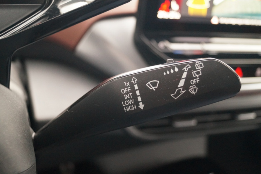 Volkswagen ID.4 Pro Family 77kWh -SOH91%-PANO-WARMTEPOMP-CAM-