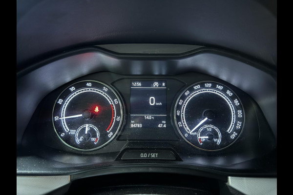 Škoda Kamiq 1.0 TSI Sport Business Garantie Carplay StoelVW Lane Ass Front Ass DAB Cruise Clima Navi LED Rijklaar