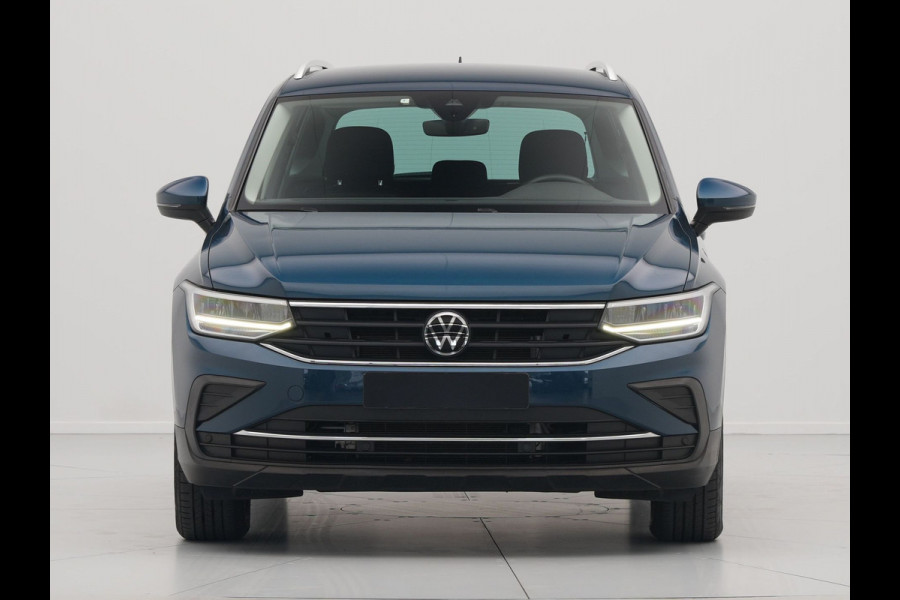 Volkswagen Tiguan 1.4 TSI eHybrid 245pk PHEV Life Navigatie Clima Pdc Acc Side Assist
