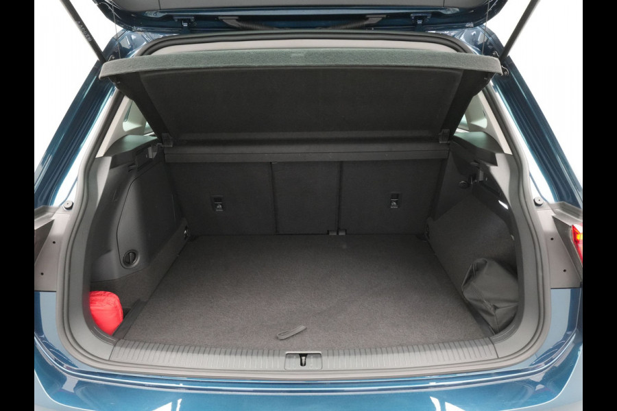 Volkswagen Tiguan 1.4 TSI eHybrid 245pk PHEV Life Navigatie Clima Pdc Acc Side Assist