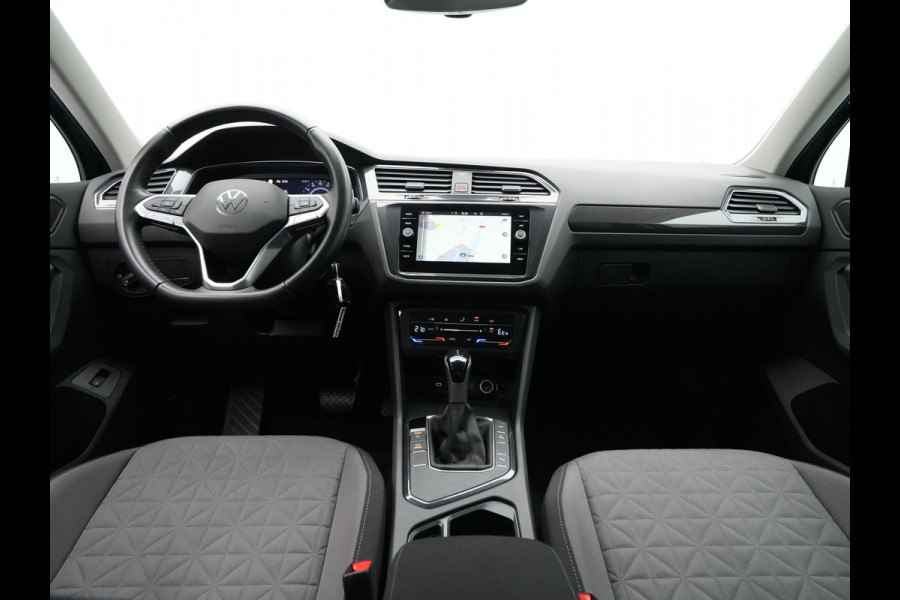 Volkswagen Tiguan 1.4 TSI eHybrid 245pk PHEV Life Navigatie Clima Pdc Acc Side Assist