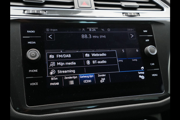 Volkswagen Tiguan 1.4 TSI eHybrid 245pk PHEV Life Navigatie Clima Pdc Acc Side Assist