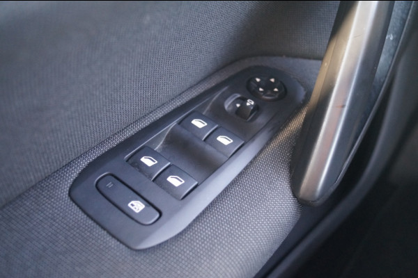 Peugeot 308 SW 1.2 PureTech 110pk Allure Pack -NAVI-DIGI-CAM-